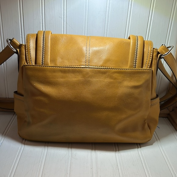 Relic mustard yellow messenger bag - Picture 2 of 13